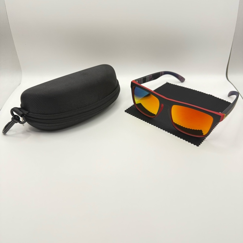 Fresh and Stylish Polarized Glass with Contrast Colors, PC Frame